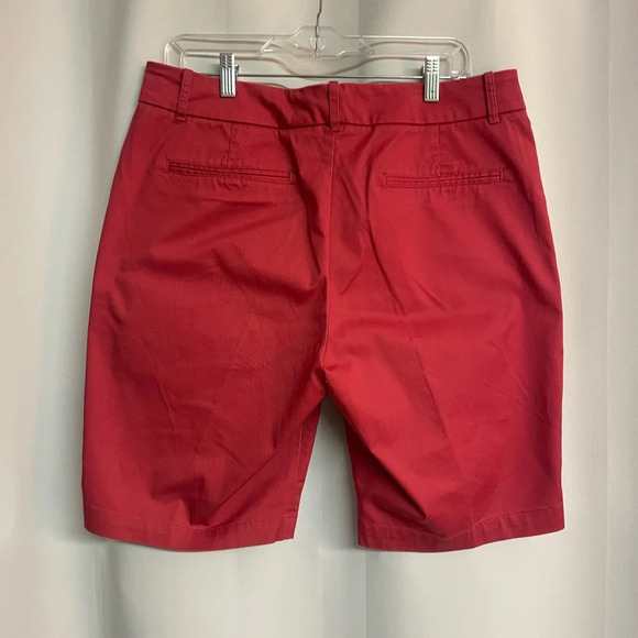 Dockers women’s red Bermuda shorts size 12 - Picture 3 of 6